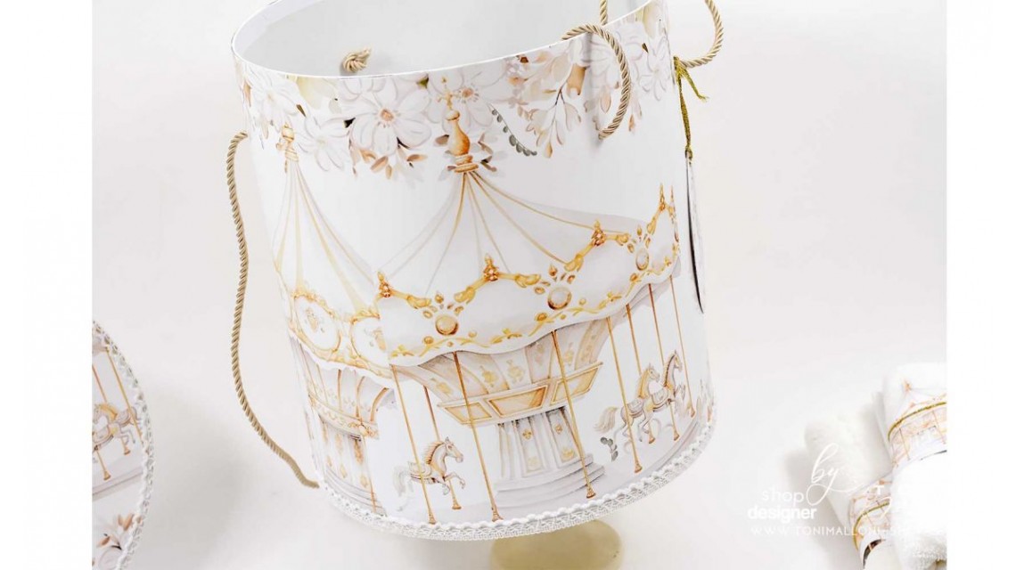 Trusou botez cu caluti si carusel alb gold White Carousel 7